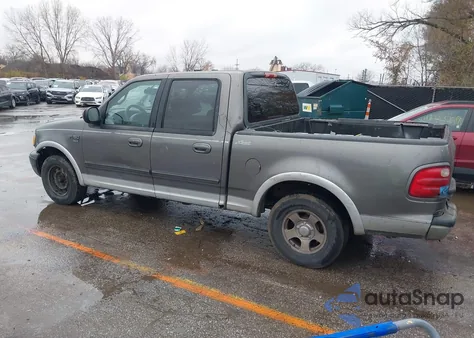 2002 Ford F-150 Lariat/Xlt z USA, uszkodzony, nr VIN 1FTRW07L42KB41702